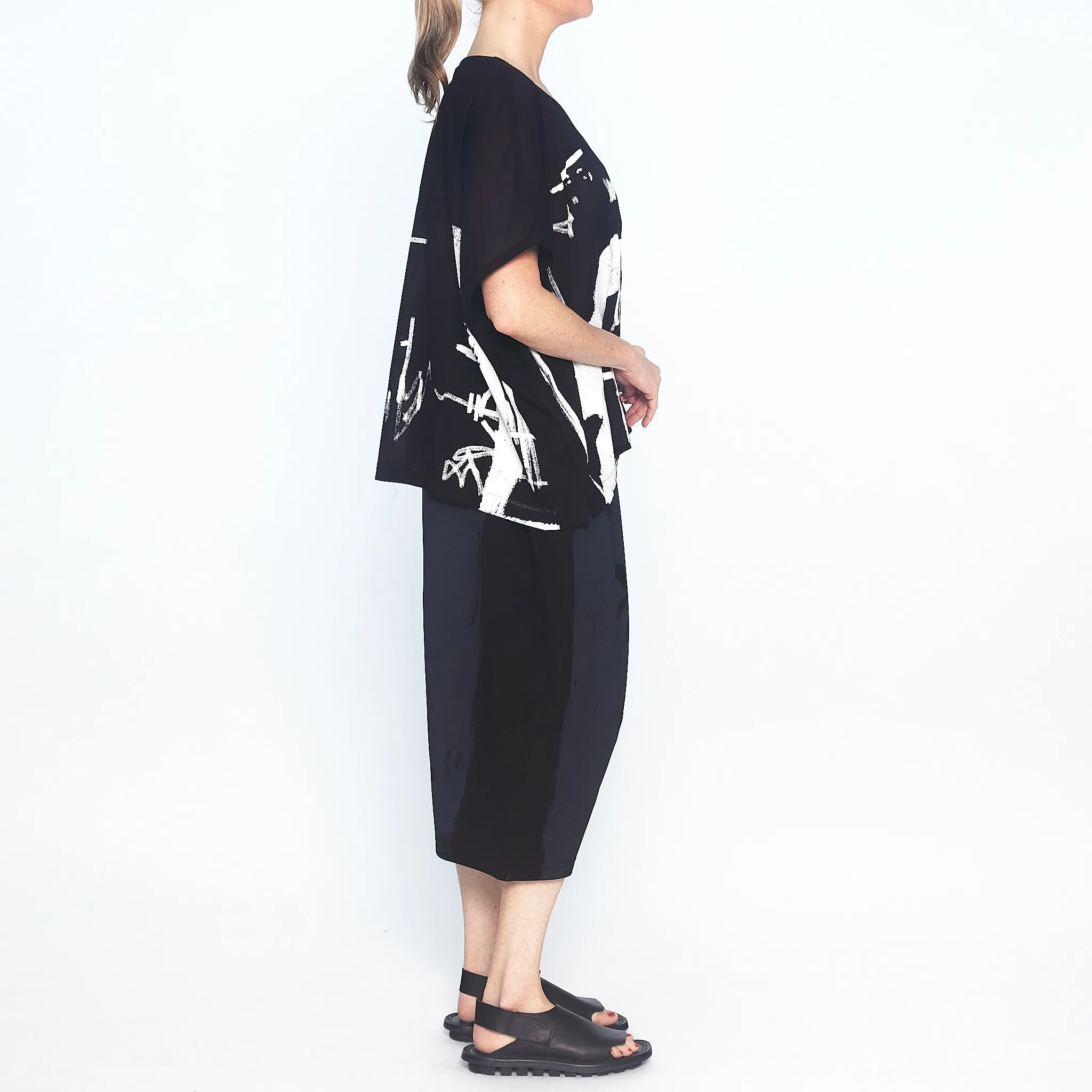 Abstract Print Top in Black