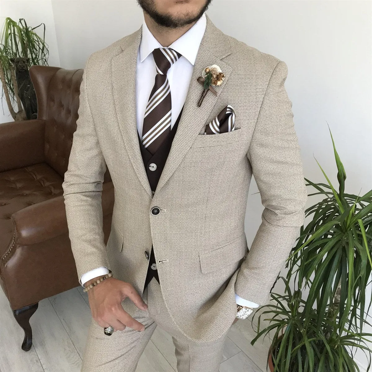 Bojoni Cagliari Beige Slim-Fit Suit 3-Piece