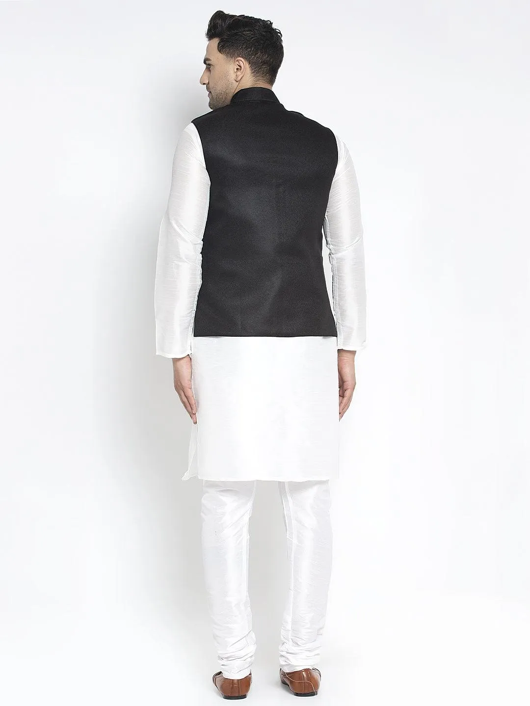 Men's Silk Blend White Kurta With Pyjama & Black Nehru Jacket - Benstoke