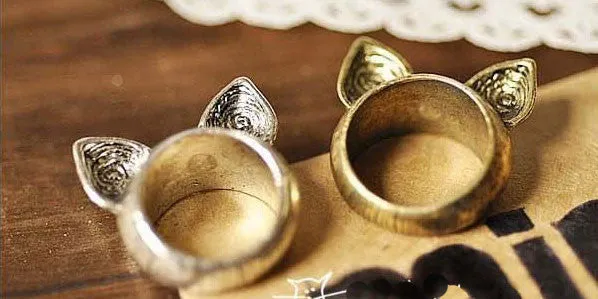 Meow Pointy Ears Vintage Ring