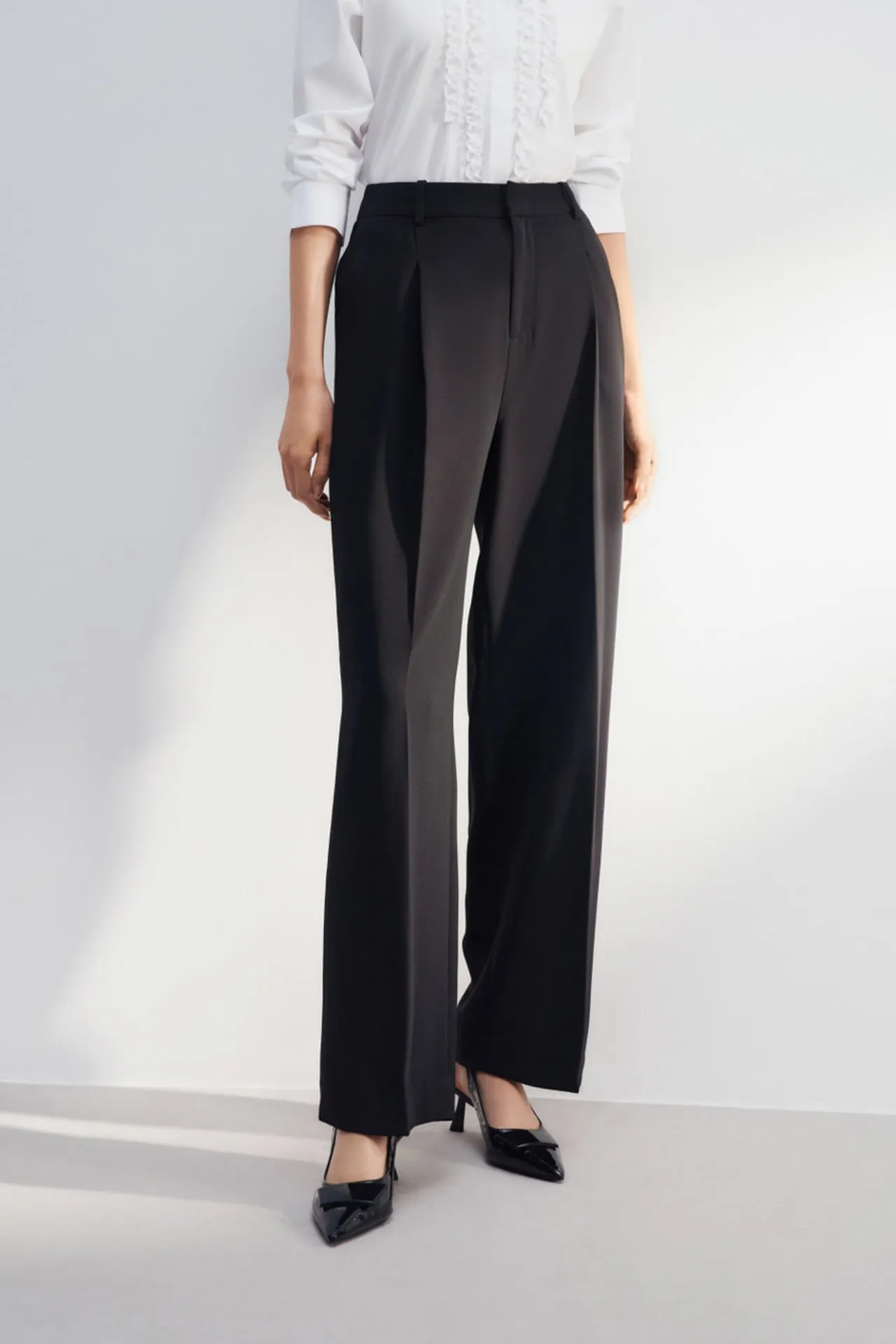 Multi-Way Stretch Relaxed Straight Leg Pants