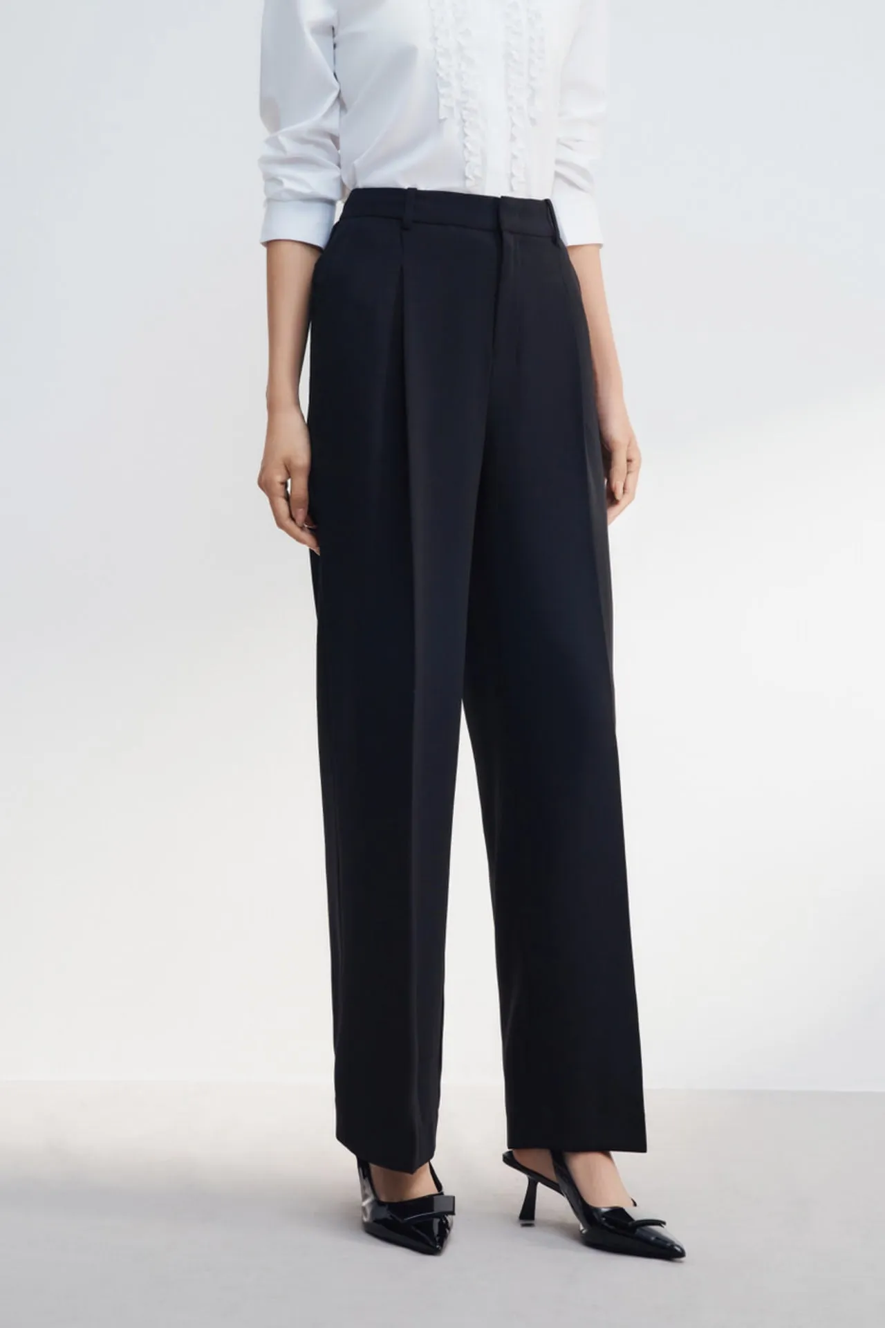 Multi-Way Stretch Relaxed Straight Leg Pants