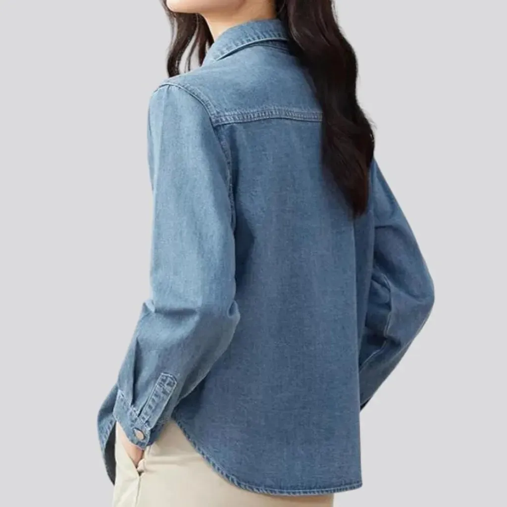 Regular light-wash denim shirt for ladies