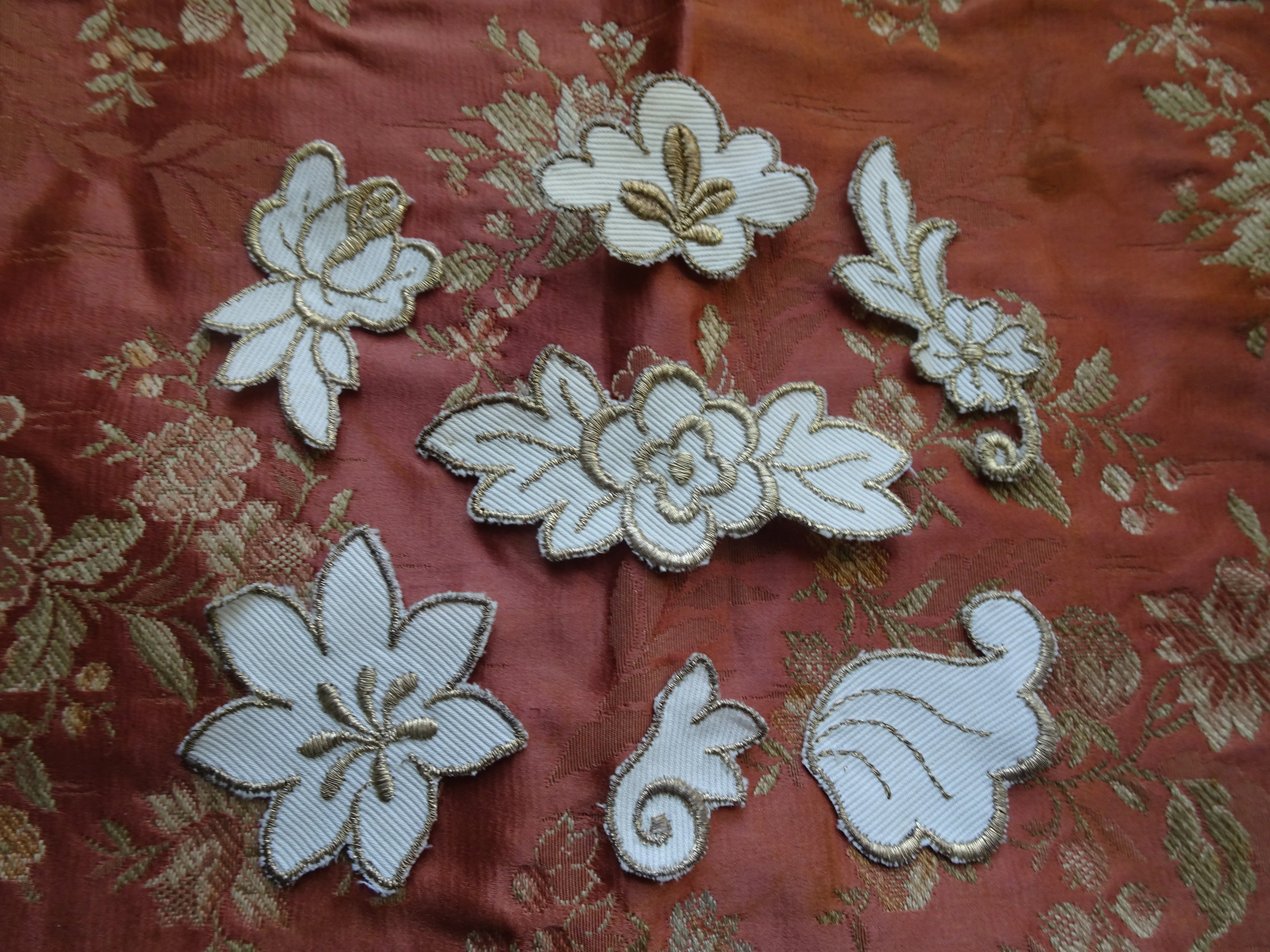 RESERVED BEAUTIFUL Vintage FRENCH Applique Rich Gold Metallic Embroidery Flower For Fine Sewing,Crafts, Projects, Flapper Hats ,Clothing Gatsby Era